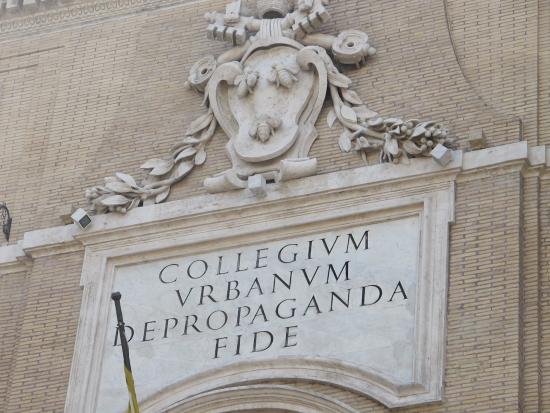 palazzo-propaganda-fide